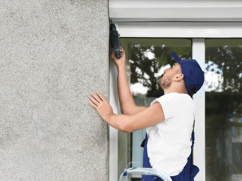 mistakes to avoid when hiring a shutter installer melbourne